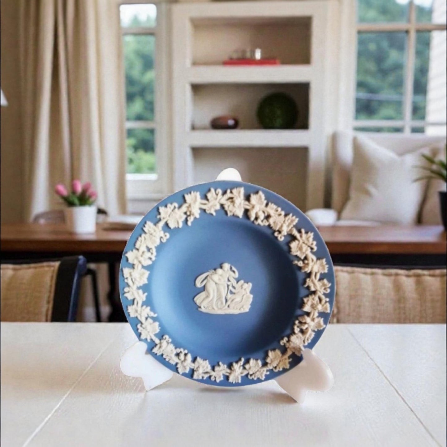 Wedgwood Jasperware Blue and White Decorative Plate