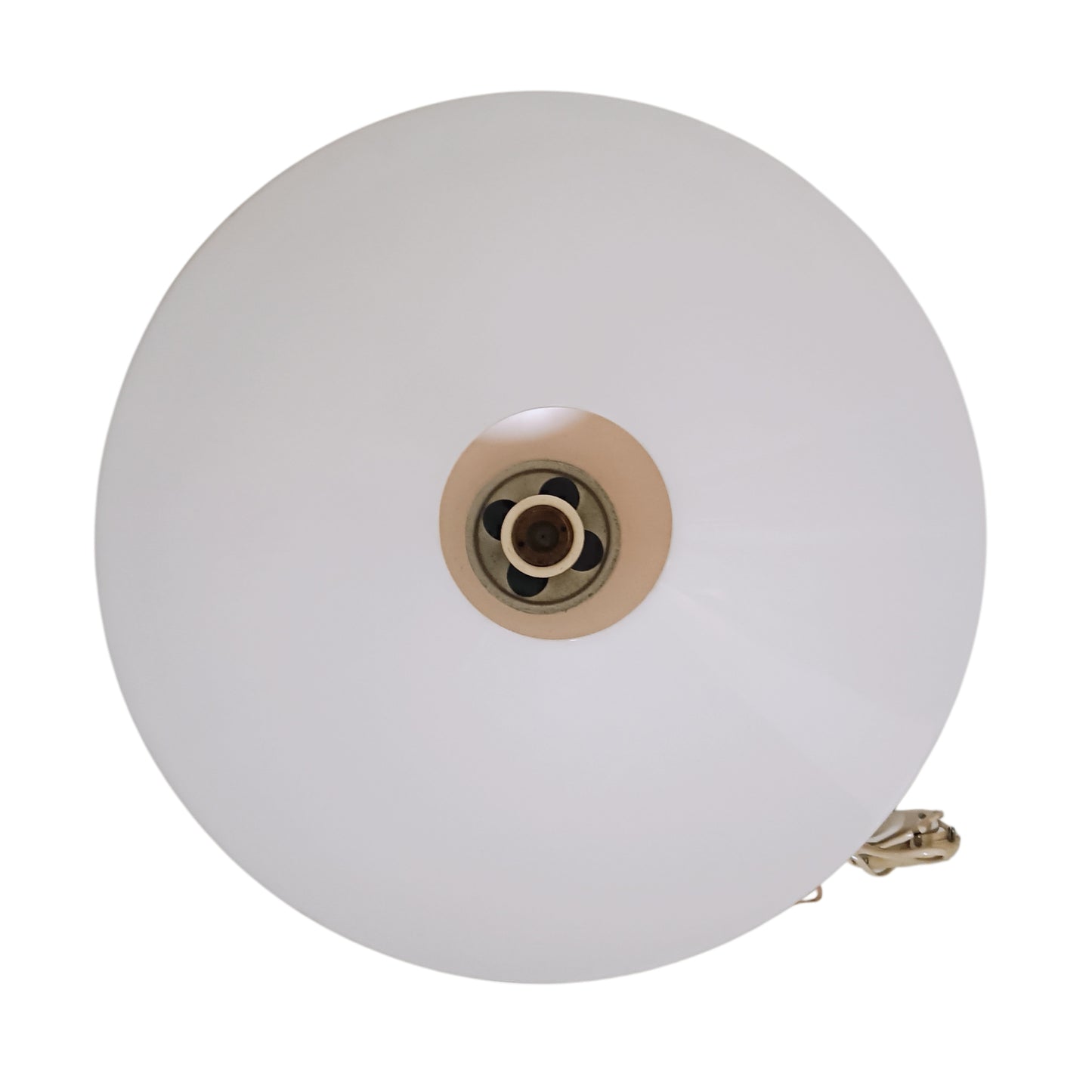 Top view of the white diffuser. 
