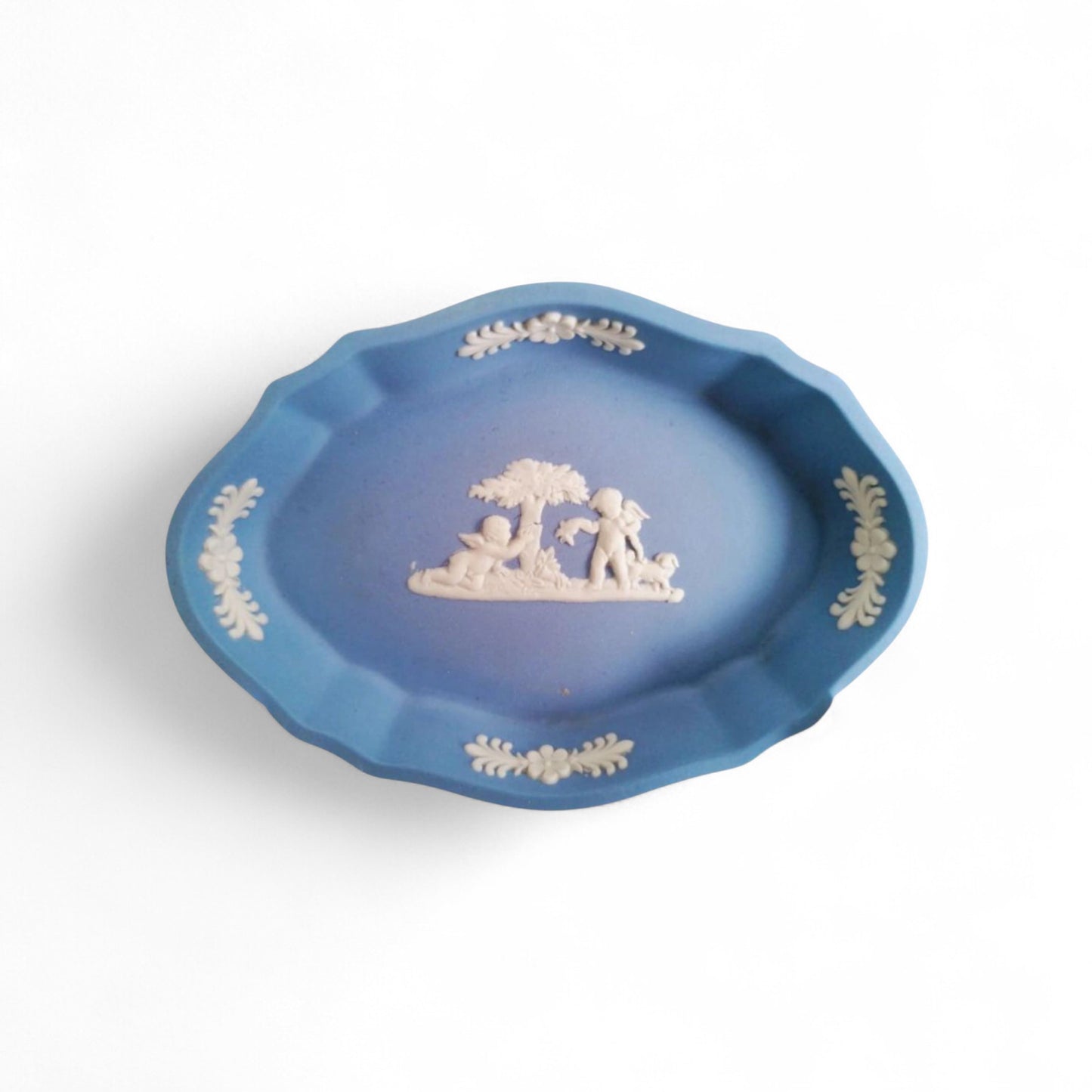 Top view of the vintage blue and white Wedgwood oval trinket dish