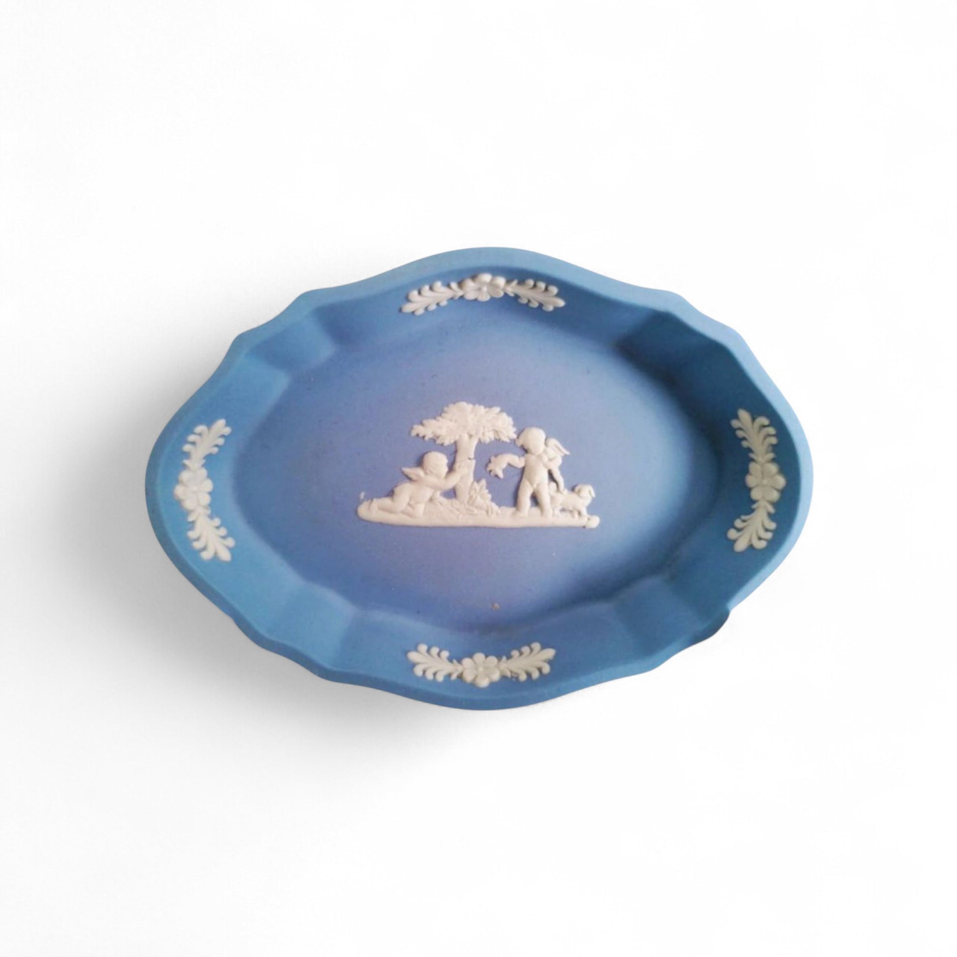 Top view of the vintage blue and white Wedgwood oval trinket dish