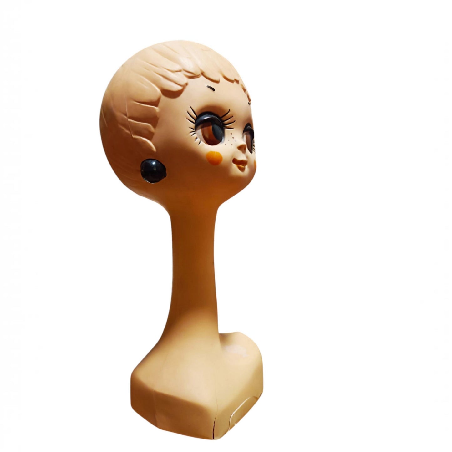 Side profile of the vintage mannequin bust