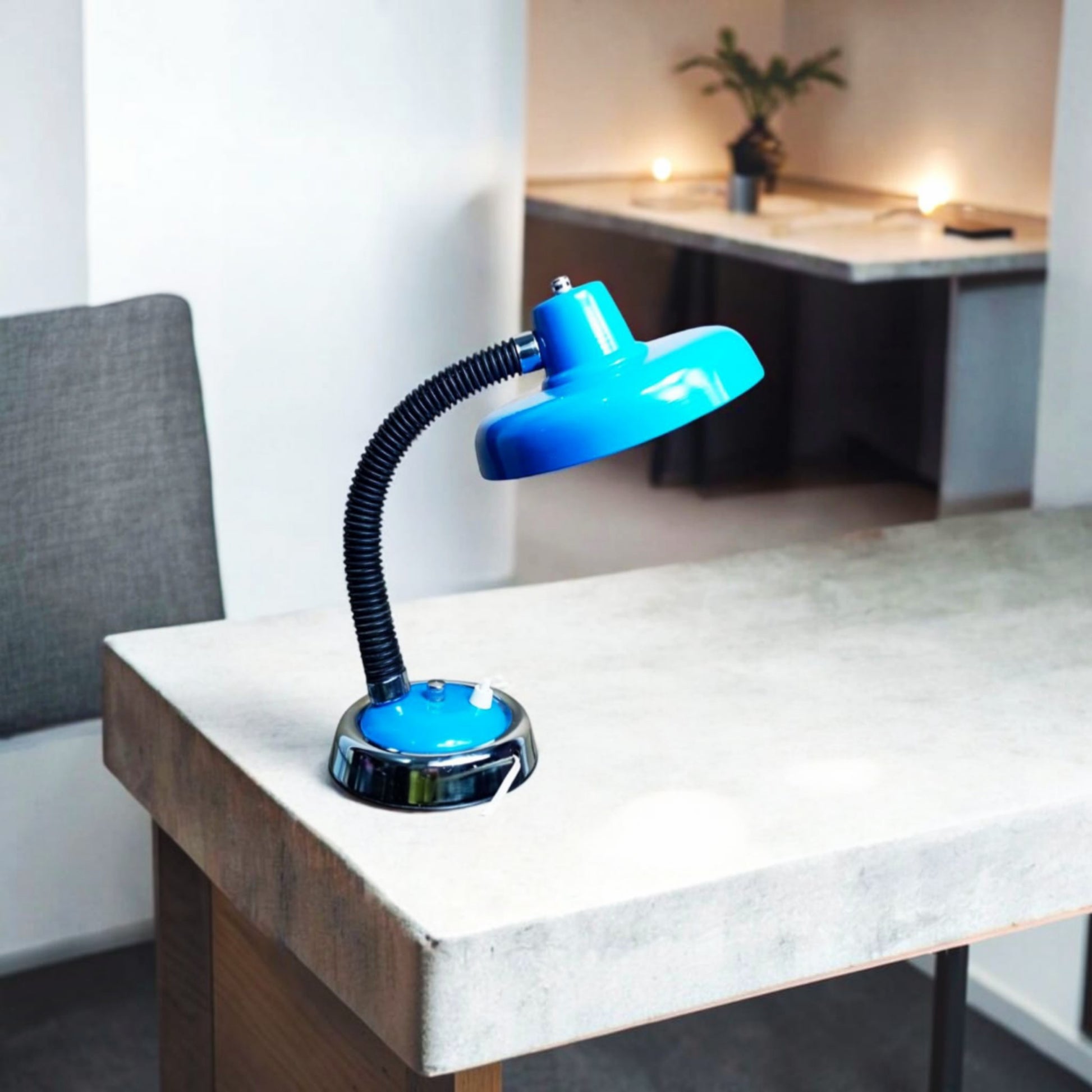 Desk lamp displayed on a contemporary desk