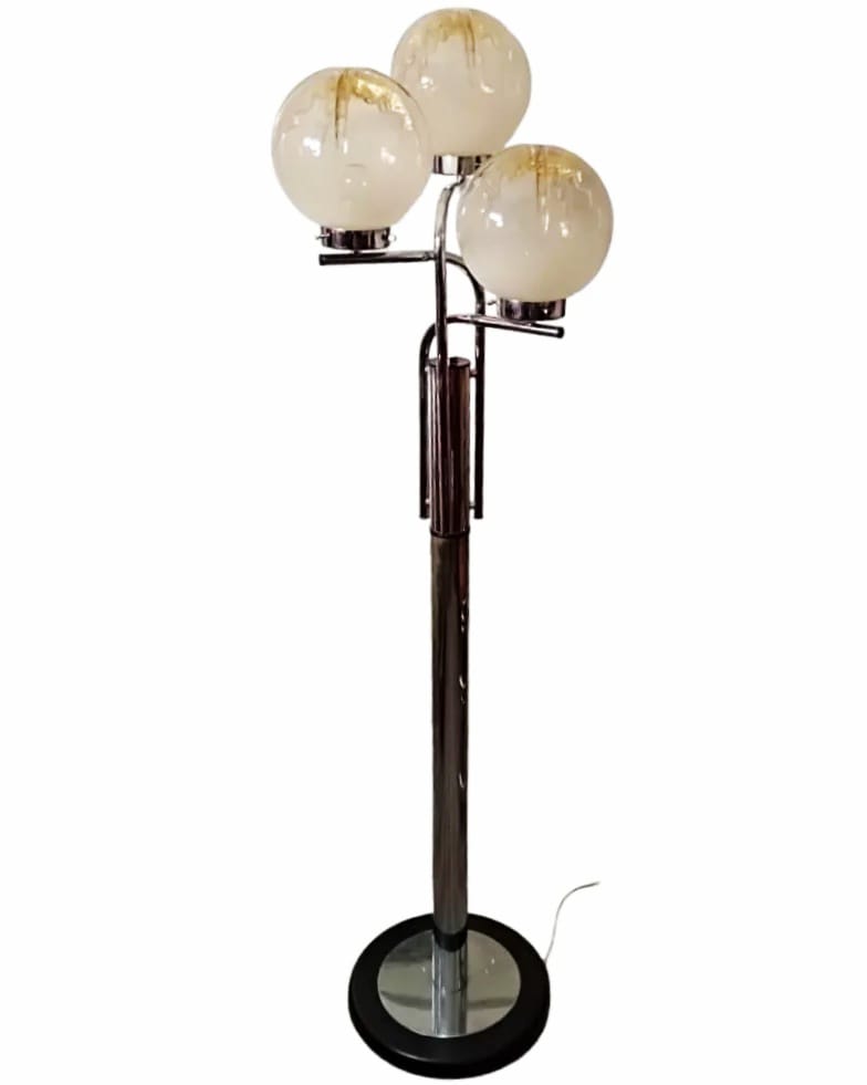 Vintage Italian floor lamp attributed to Toni Zuccheri, chromed metal