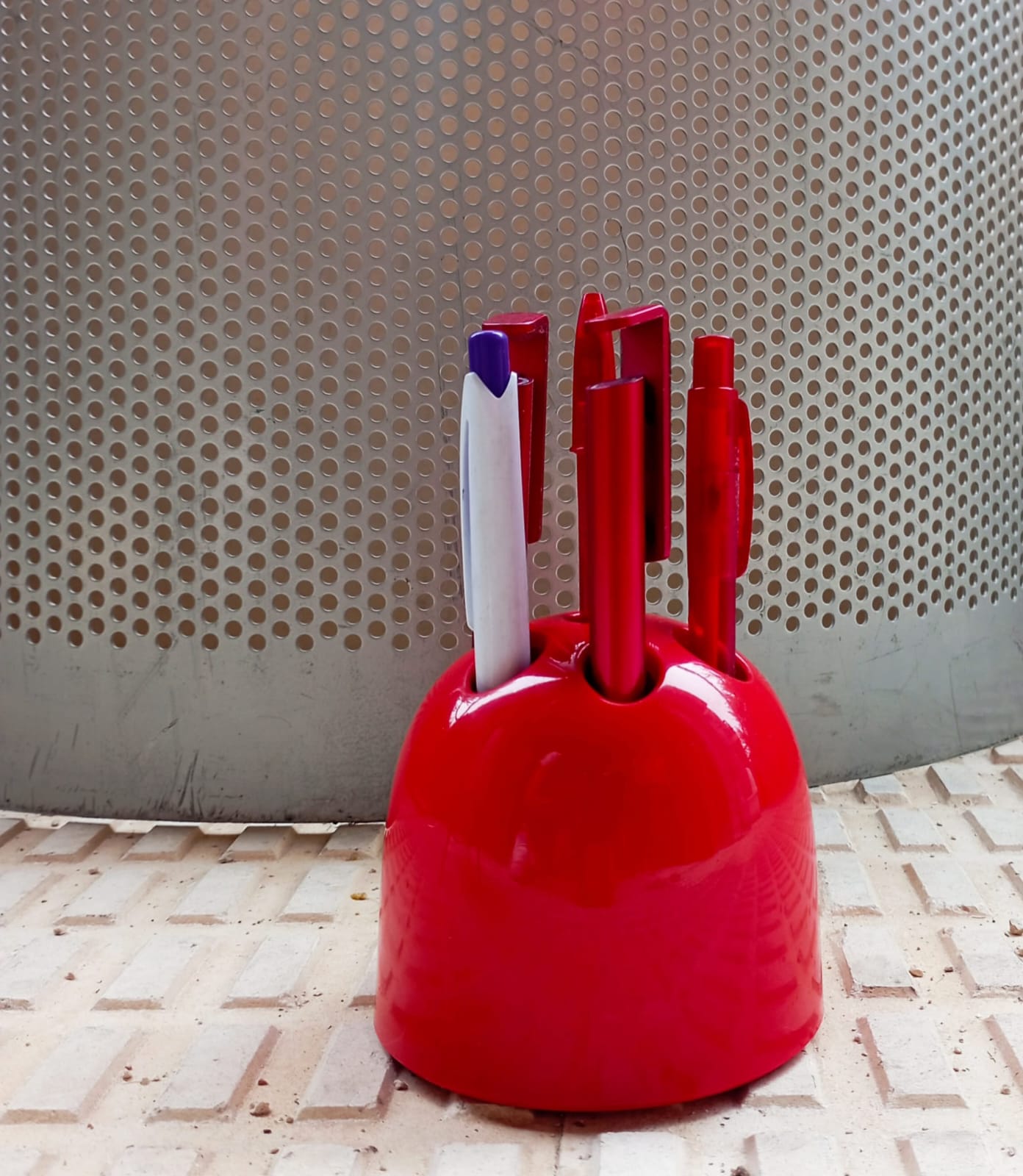 Vintage Space Age plastic desk object in red, Dedalino
