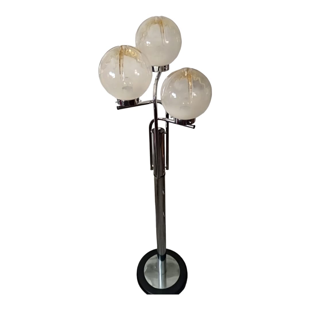Italian 1970s floor lamp with chromed metal and three blown glass shades